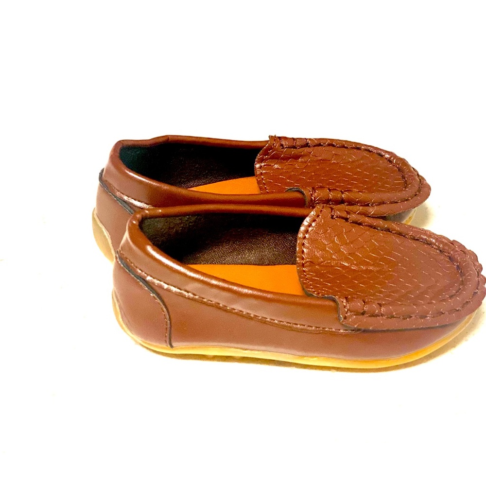 Light weight flexible, comfortable, durable for preschool/newly walking toddlers